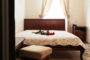 Готель Європейський. Делюкс двомісний №4 2