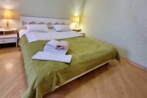 Квартира Home Hotel ул. Евгения Сверстюка 8. Апартаменты трехместный ул. Е. Сверстюка, 8 4