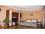 Квартира Home Hotel ул. Малая Житомирская, 10