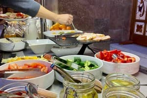 Национальный 28